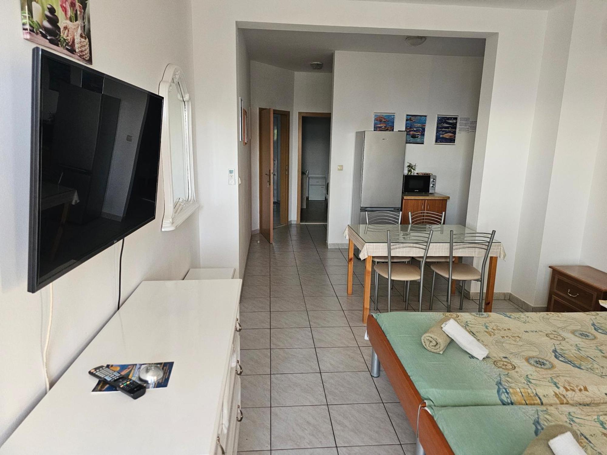 Apartments Zemunik Омиш Экстерьер фото