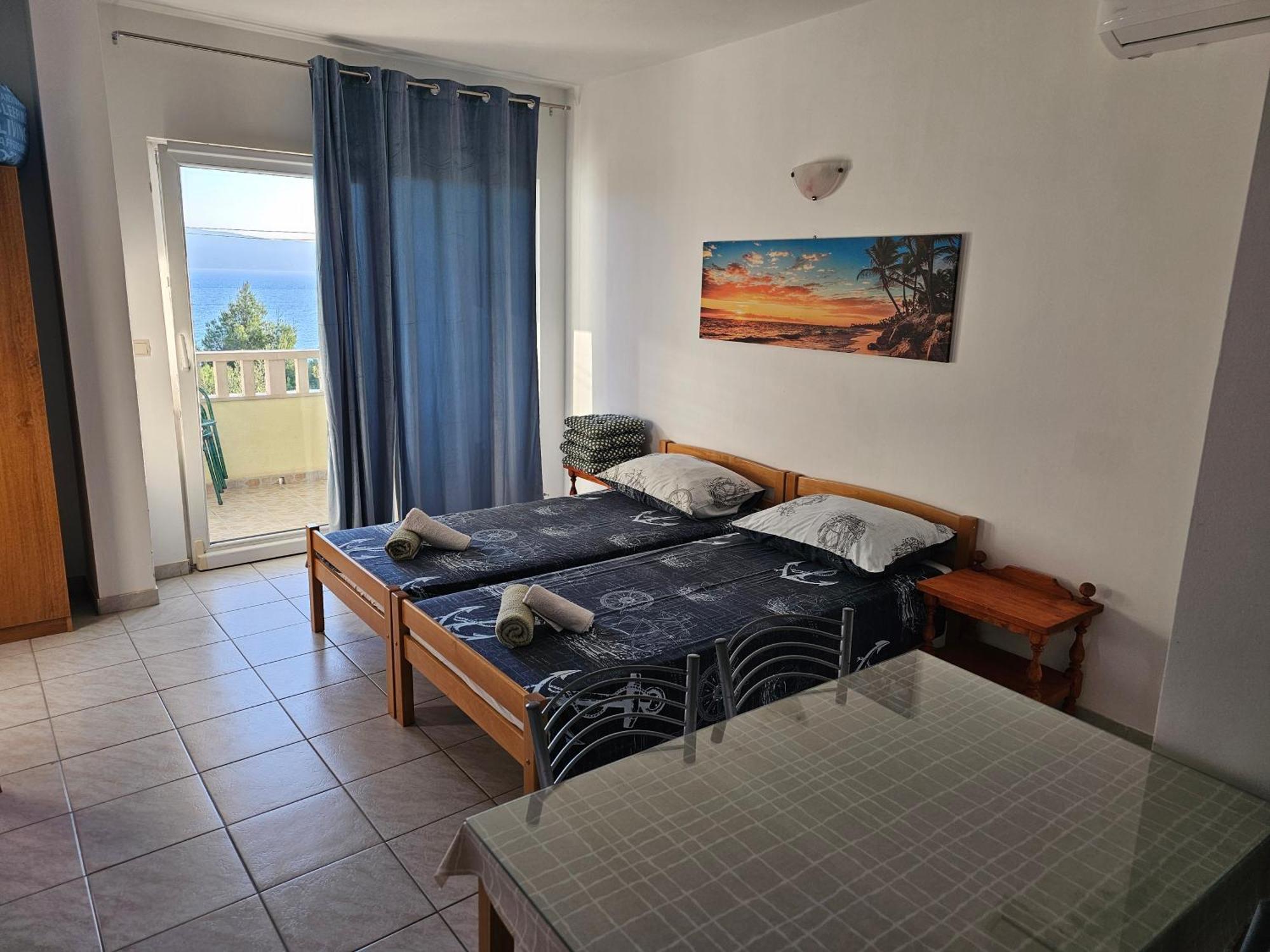 Apartments Zemunik Омиш Экстерьер фото