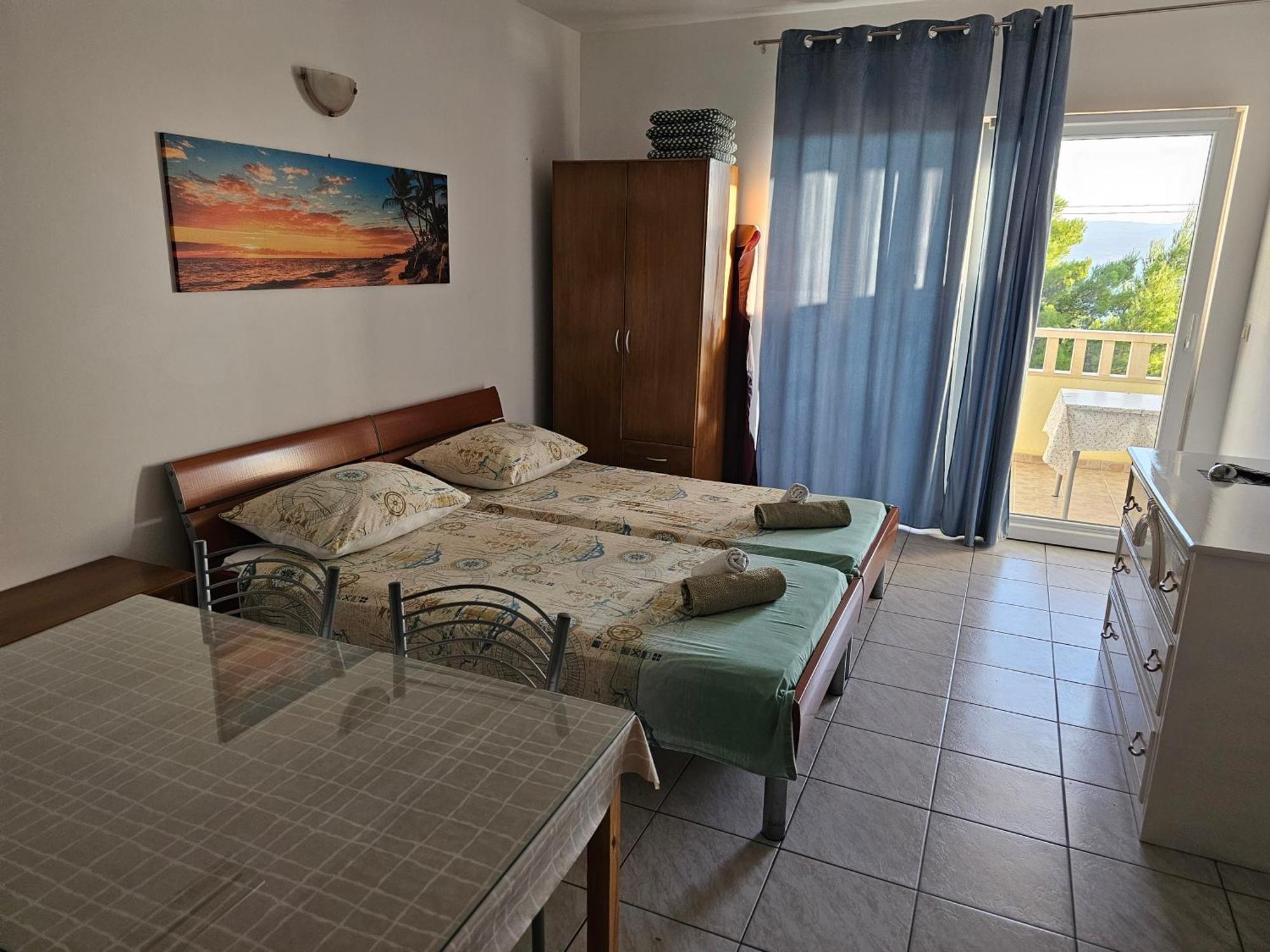 Apartments Zemunik Омиш Экстерьер фото