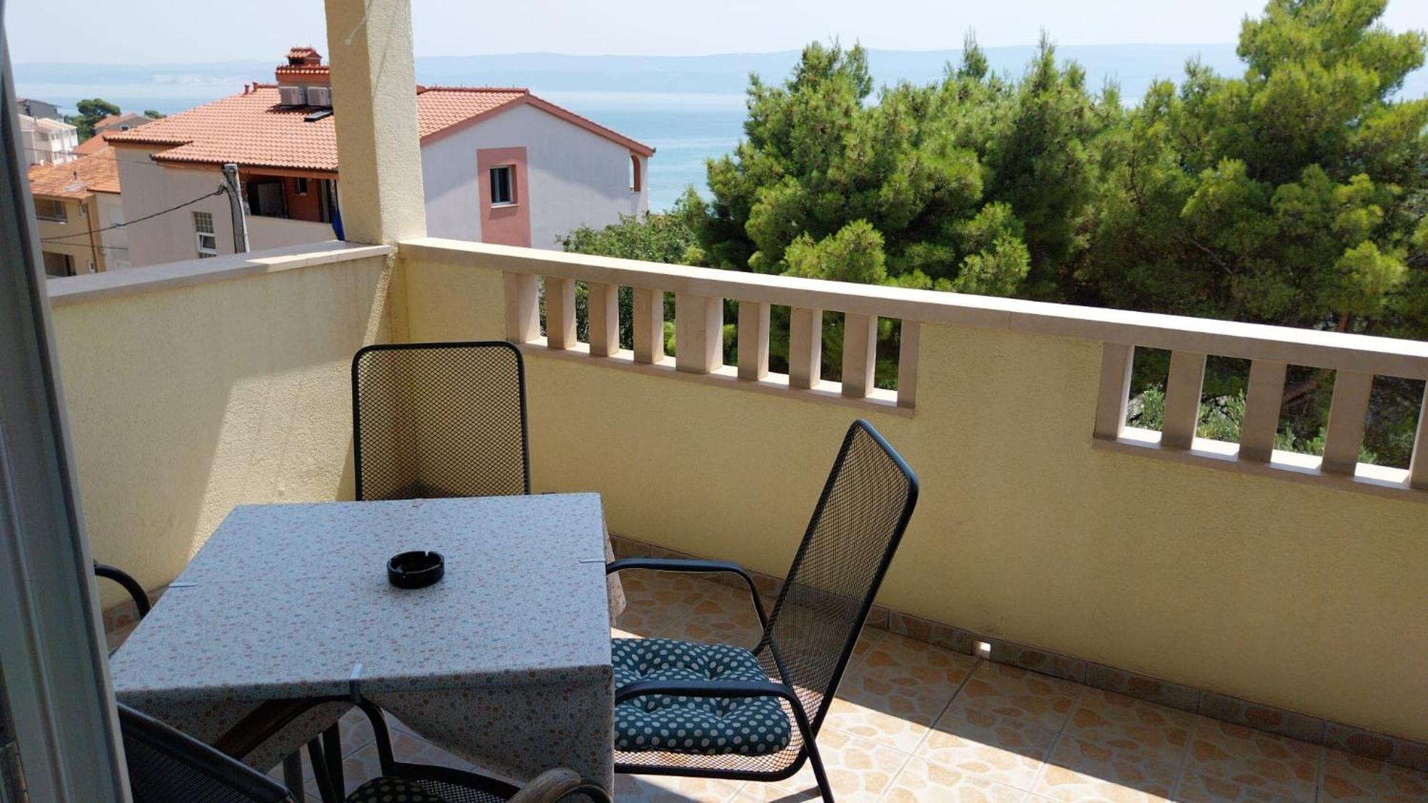 Apartments Zemunik Омиш Экстерьер фото