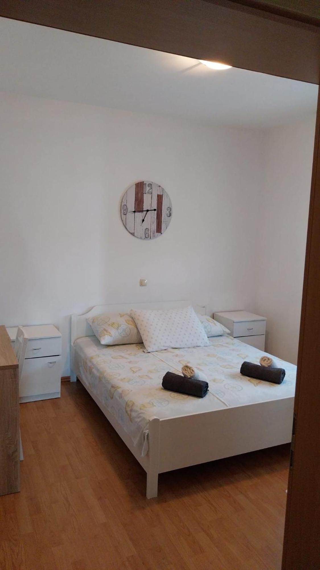 Apartments Zemunik Омиш Экстерьер фото